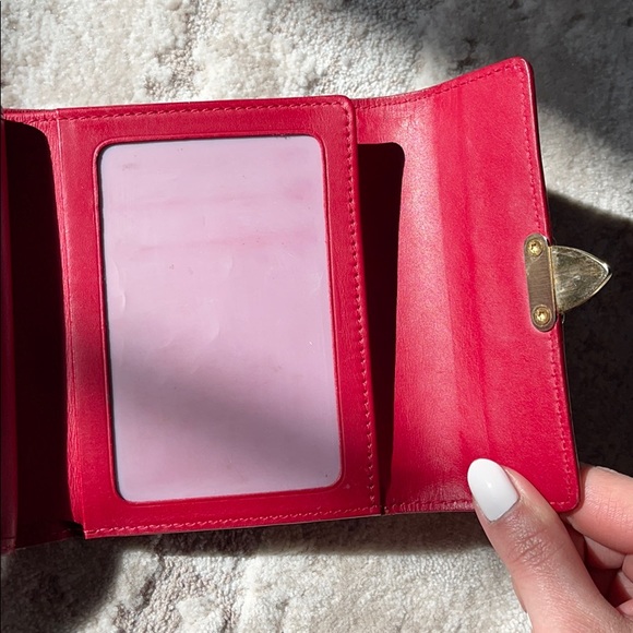 Louis Vuitton Red Monogram Vernis Koala Wallet - Picture 9 of 14